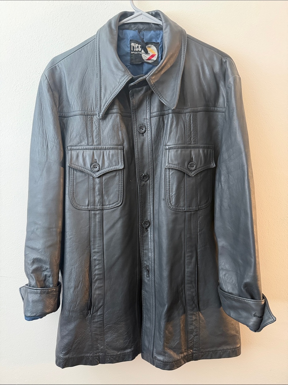 Gray Leather 70โs Western Inspired Jacket